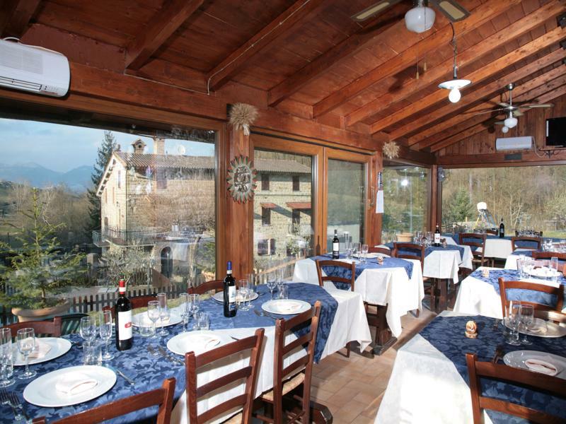 Agriturismo Ponte Di Riocchio غوبيو المظهر الخارجي الصورة